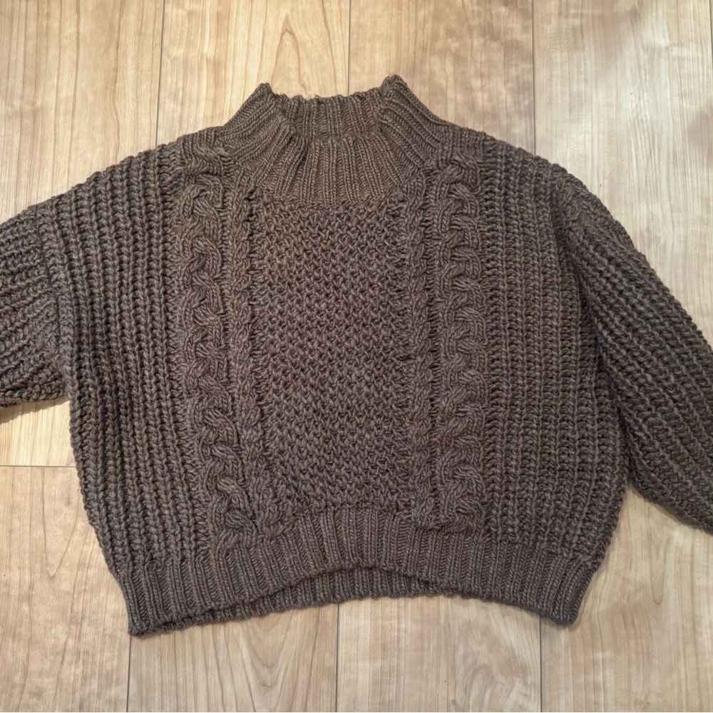 1x Universal Thread Cable Knit Sweater - Brown - Picture 3 of 4